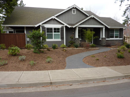 photo of front entry of the Bobwhite home plan